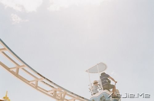 早安心语：你的心很小，不要装下太多忧伤 (3)
