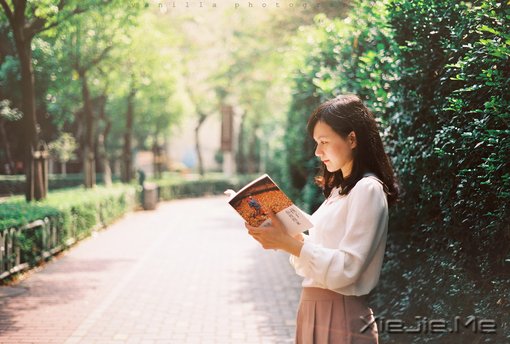 爱情语录：幸福不是努力去爱，而是安心的生活 (4)